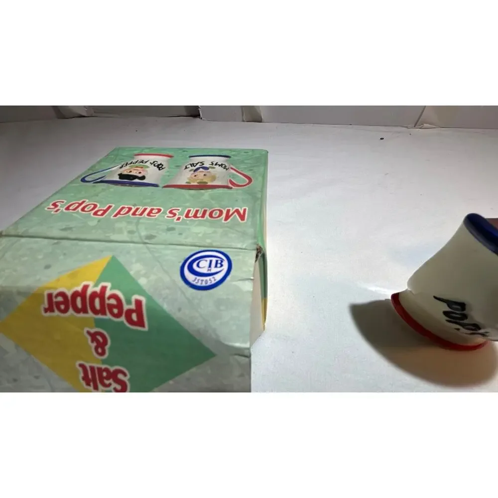 Vintage Mom's Salt and Pop's Pepper Shaker Set